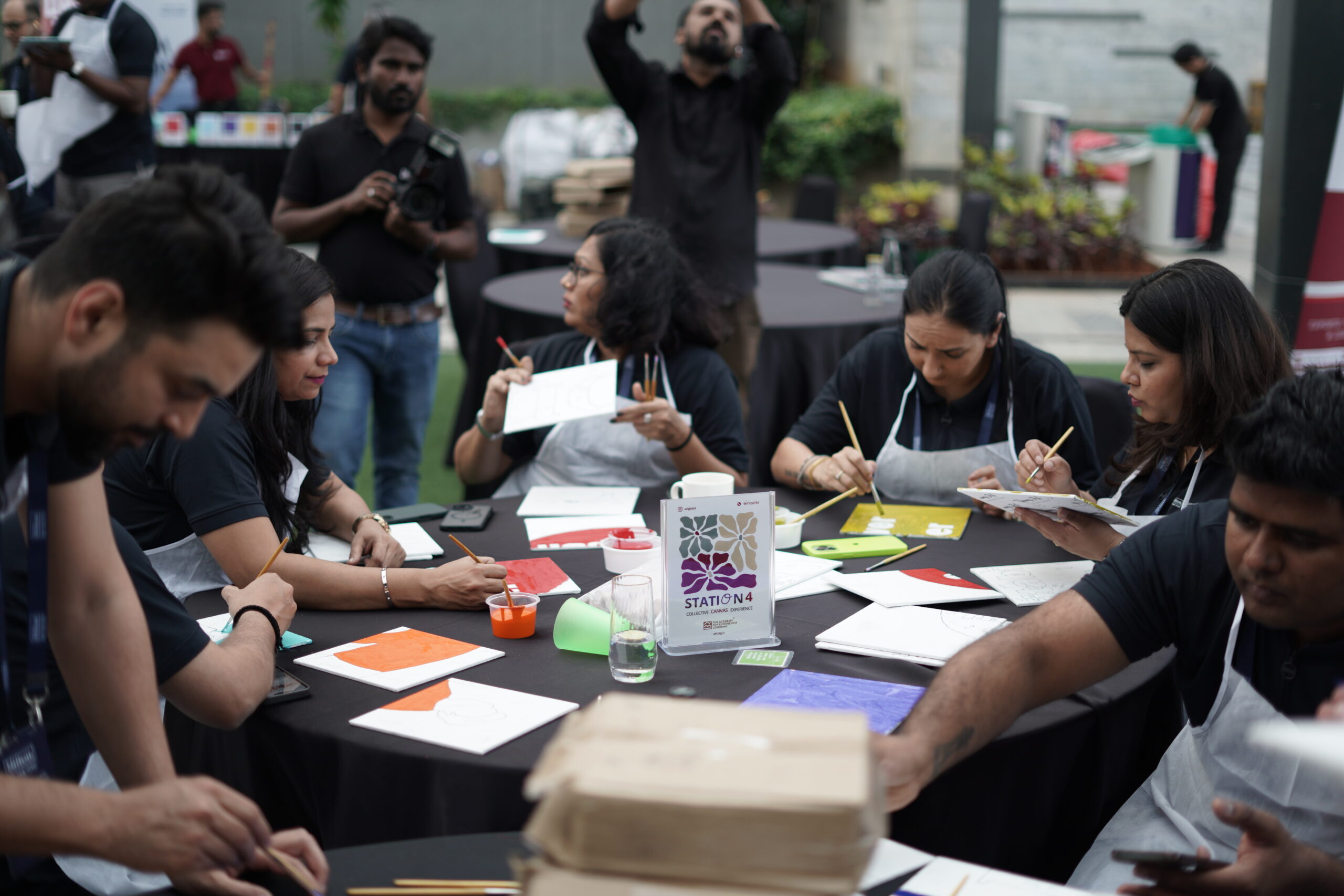 Collective Canvas Experience for Team Alignment & Collaboration